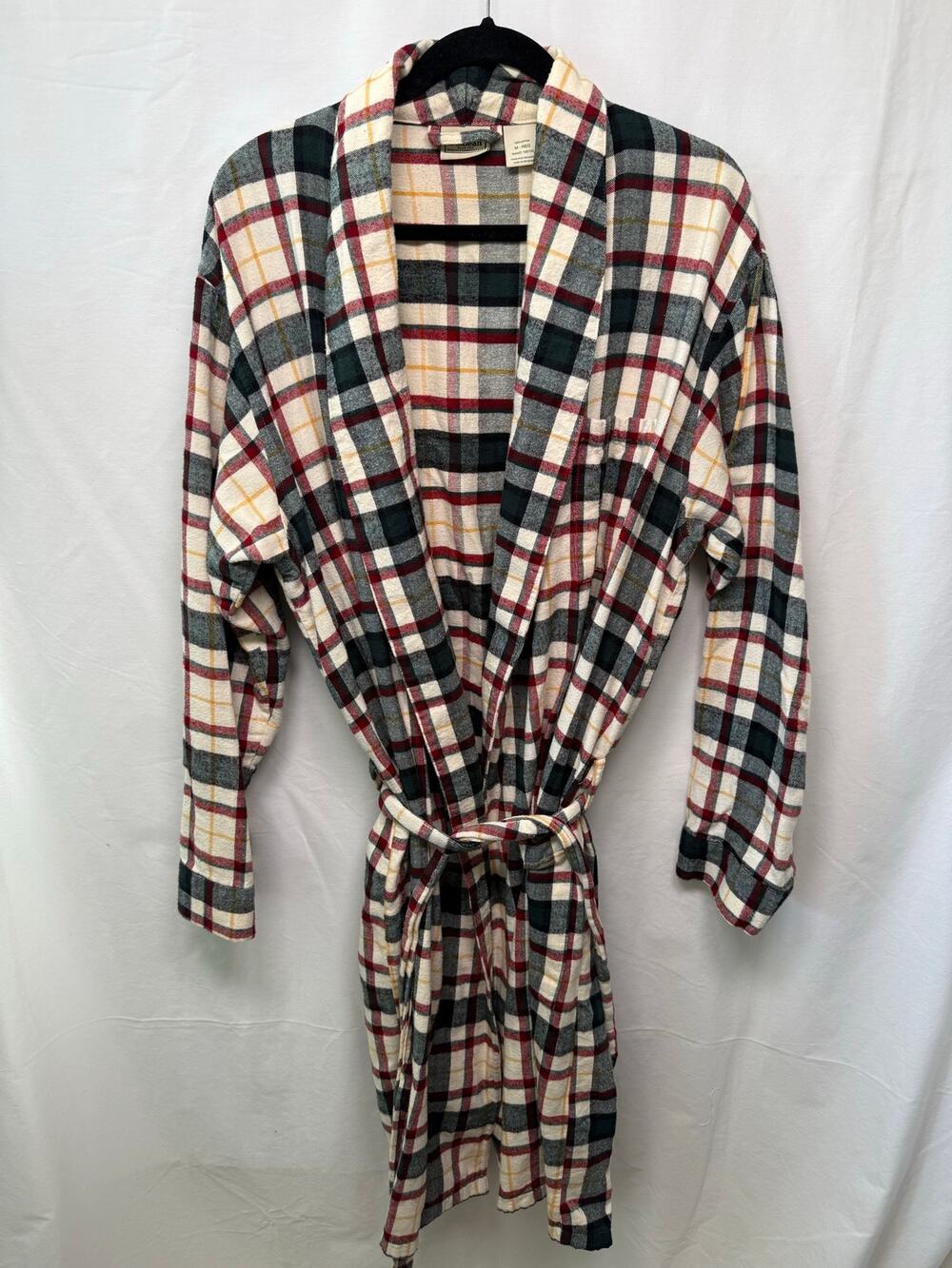 L.L. Bean Men's Scotch Plaid Flannel Robe, Size Medium - Excellent